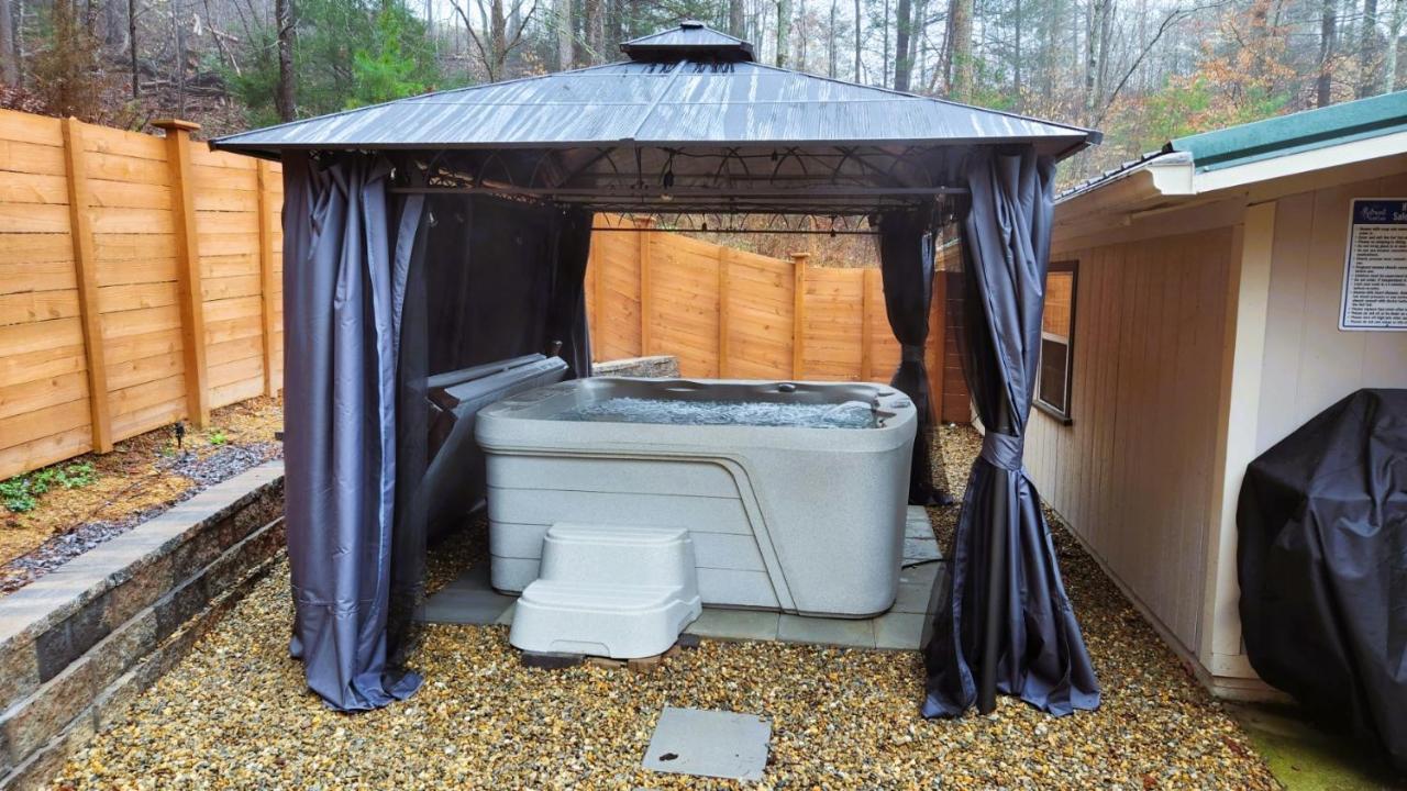 Stay At The Retreat! Gatlinburg-Dollywood Sevierville Zewnętrze zdjęcie